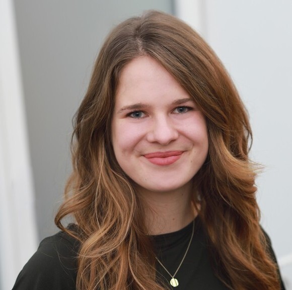 Anja_Lutz_Zugeschnitten-1